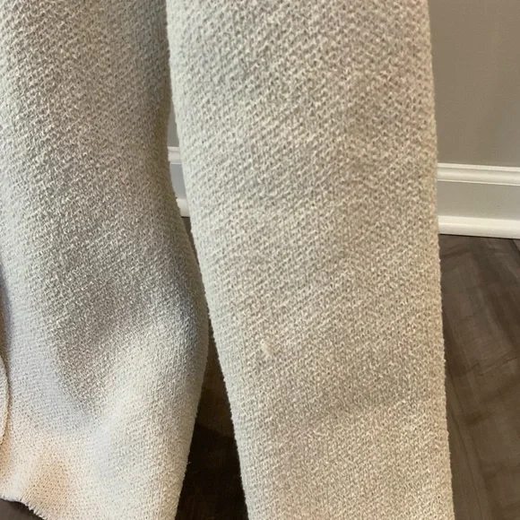 Zara Women's Off-White Textured Blazer - Picture 6 of 8